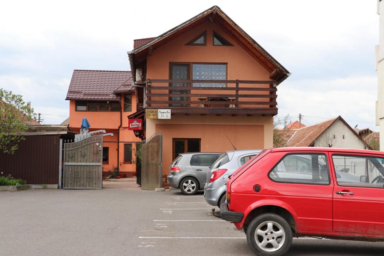 Amelia House Ξενοδοχείο Făgăraş Εξωτερικό φωτογραφία