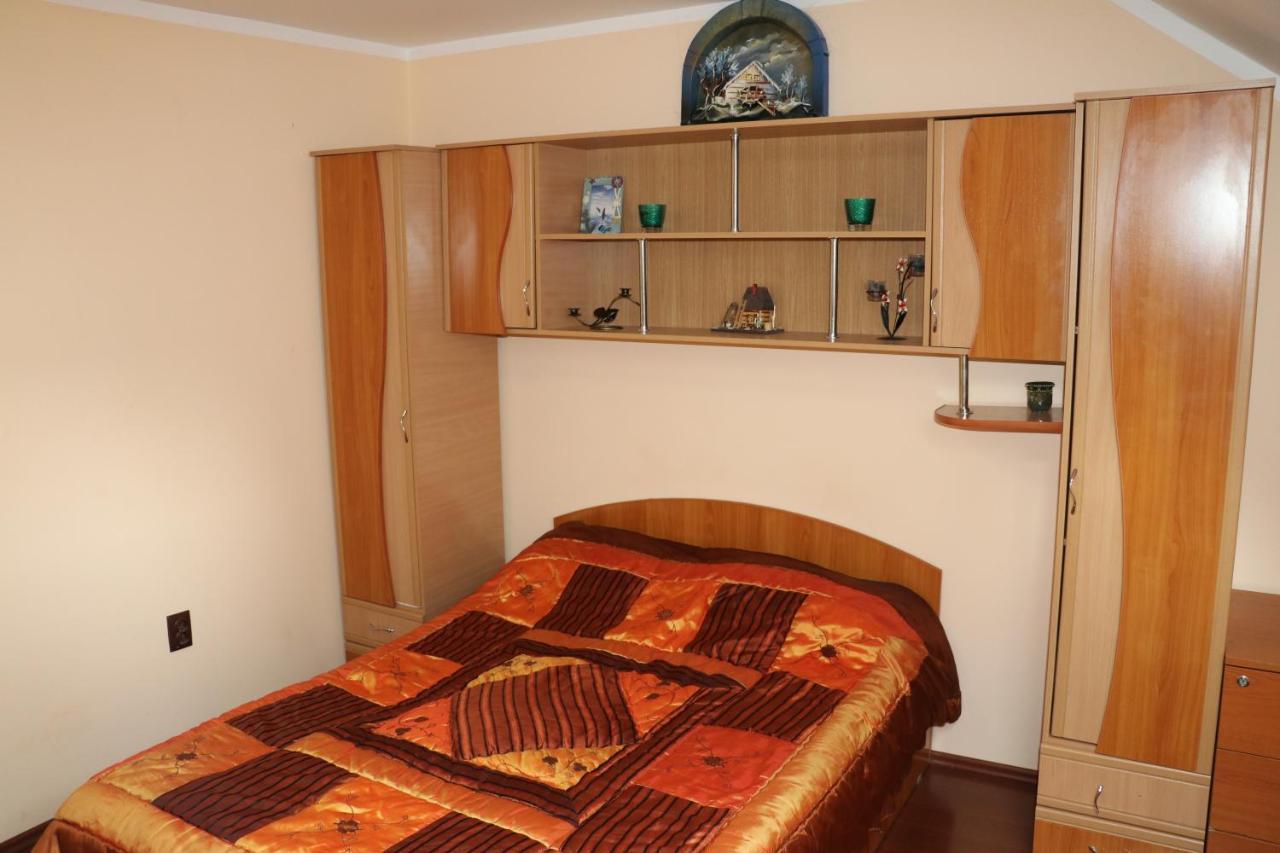Amelia House Ξενοδοχείο Făgăraş Εξωτερικό φωτογραφία