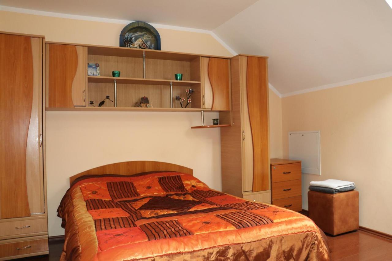 Amelia House Ξενοδοχείο Făgăraş Εξωτερικό φωτογραφία